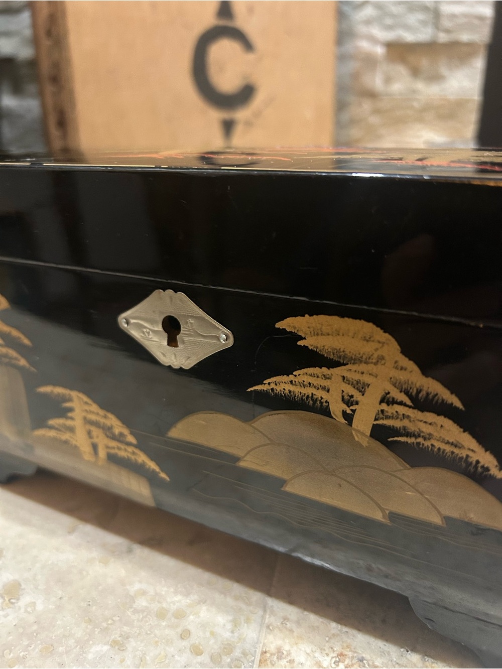 Vintage Black Lacquered Asian Musical Jewelry Box - Picture 6 of 16